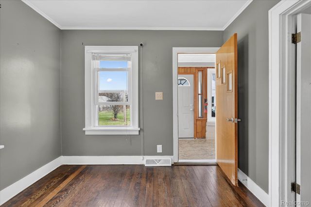 926 Kentucky Court, Monroe, MI 48161