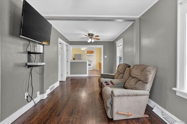 926 Kentucky Court, Monroe, MI 48161