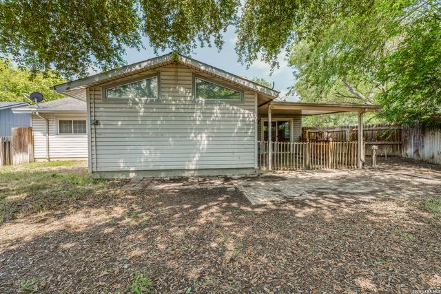9926 Wagon Train, Converse, TX 78109