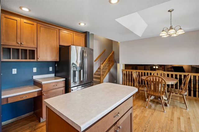 1213 S H Street, Indianola, IA 50125
