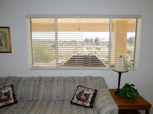 6128 S Bella Vista Drive, Fort Mohave, AZ 86426