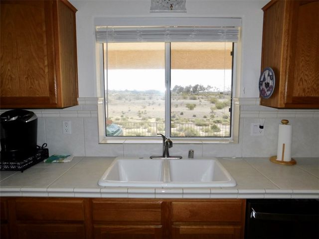 6128 S Bella Vista Drive, Fort Mohave, AZ 86426