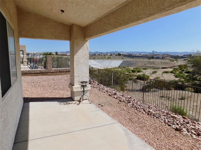 6128 S Bella Vista Drive, Fort Mohave, AZ 86426