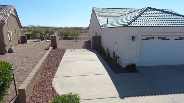 6128 S Bella Vista Drive, Fort Mohave, AZ 86426