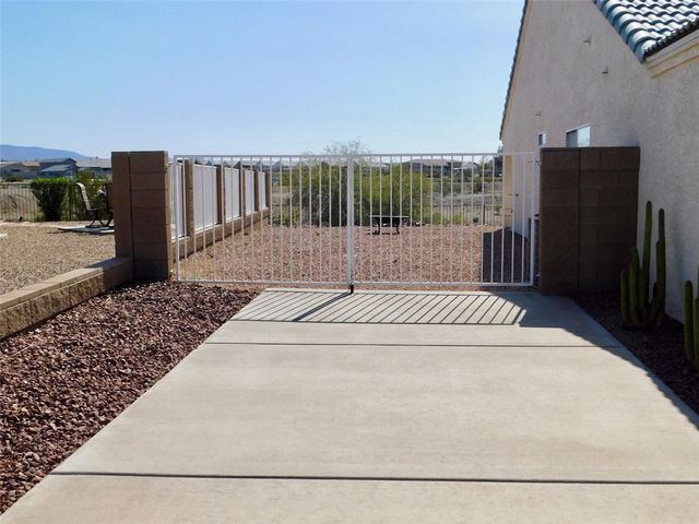 6128 S Bella Vista Drive, Fort Mohave, AZ 86426