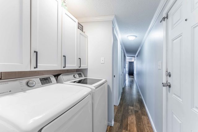 106 8th Avenue, Bartlett, IL 60103