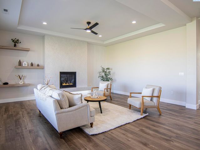 2839 Savanna Ave, Richland, WA 99352