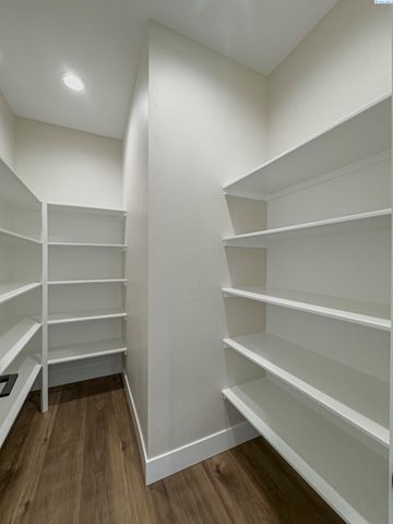 2839 Savanna Ave, Richland, WA 99352