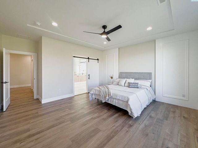 2839 Savanna Ave, Richland, WA 99352