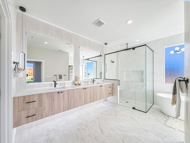 2839 Savanna Ave, Richland, WA 99352