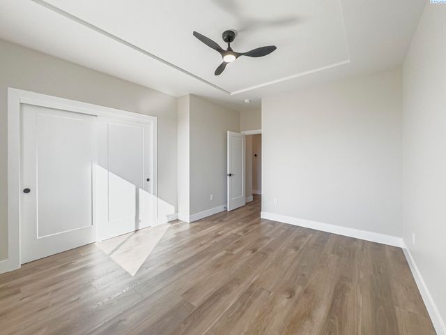 2839 Savanna Ave, Richland, WA 99352