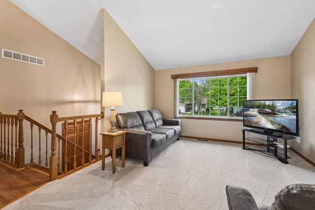 309 Wildhurst Road, Waconia, MN 55387