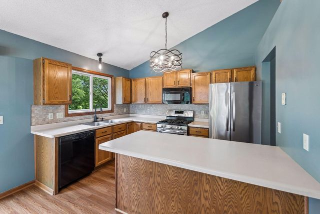 309 Wildhurst Road, Waconia, MN 55387