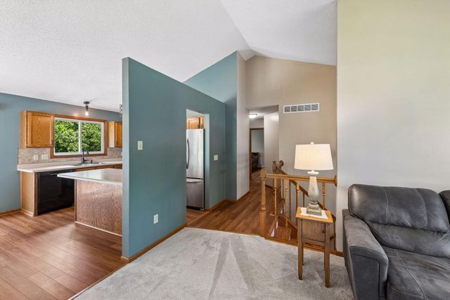 309 Wildhurst Road, Waconia, MN 55387