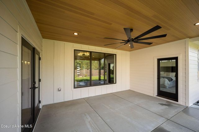 11059 N Armonia Way, Hayden Lake, ID 83835