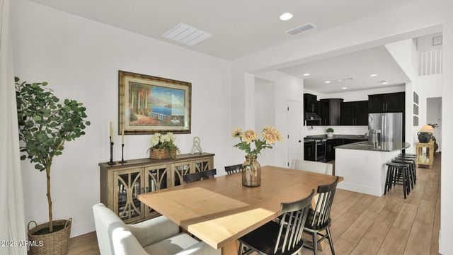 17139 W BENT TREE Drive, Surprise, AZ 85387