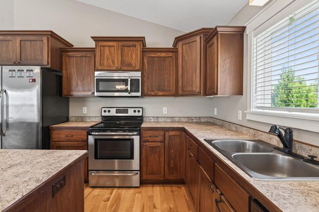 20491 Goodvine Trail N, Forest Lake, MN 55025