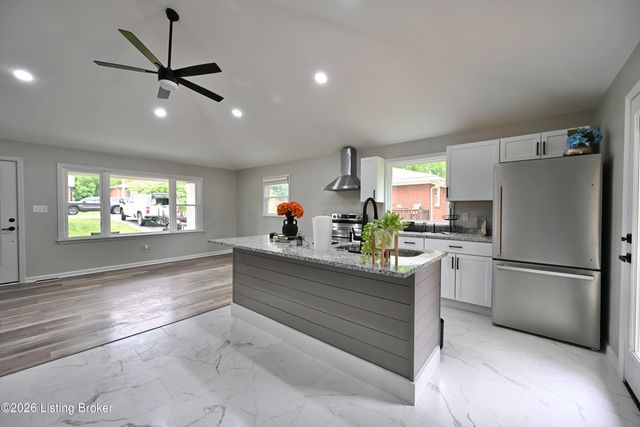 5921 Bluestone Rd, Louisville, KY 40219