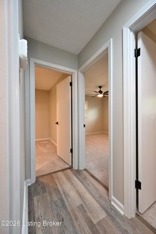 5921 Bluestone Rd, Louisville, KY 40219