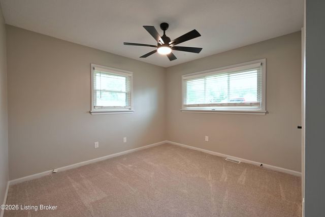5921 Bluestone Rd, Louisville, KY 40219