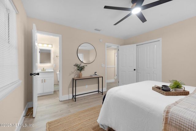 6822 BUTTONTREE Lane S, Jacksonville, FL 32277