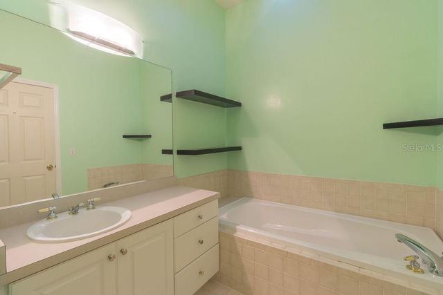 9918 SW 52ND ROAD, Gainesville, FL 32608