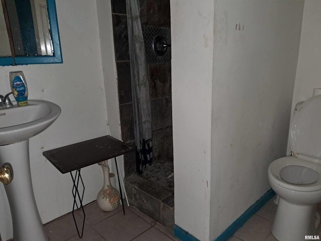 605 FRANKLIN Street, Bartonville, IL 61607