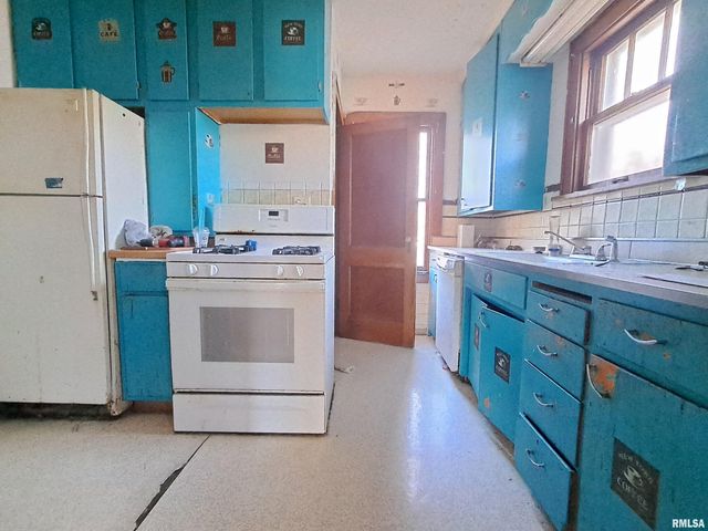 605 FRANKLIN Street, Bartonville, IL 61607