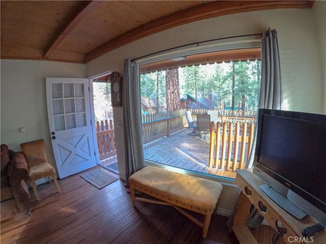 1475 Barbara Street, Wrightwood, CA 92397