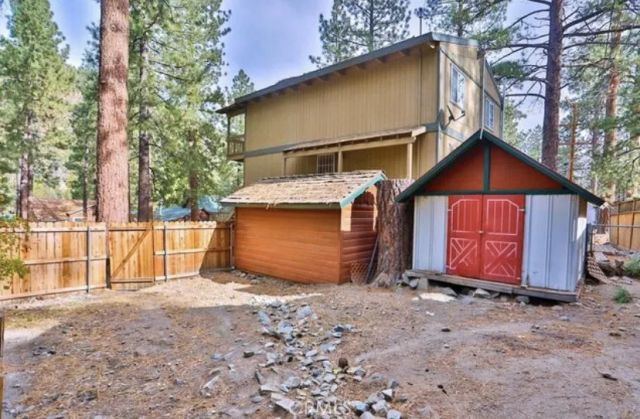 1475 Barbara Street, Wrightwood, CA 92397