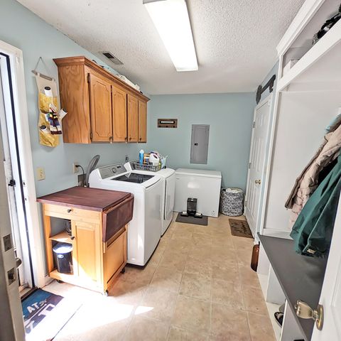 384 Suwanee Drive, Vance, SC 29163