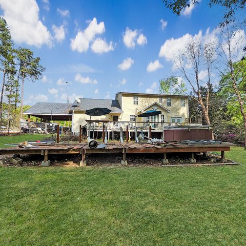 384 Suwanee Drive, Vance, SC 29163