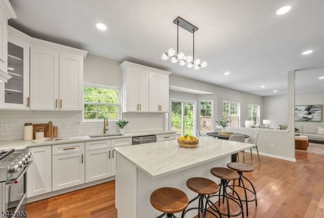 1 WINDING RIDGE ROAD, Jefferson Twp., NJ 07849