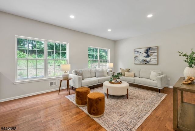 1 WINDING RIDGE ROAD, Jefferson Twp., NJ 07849