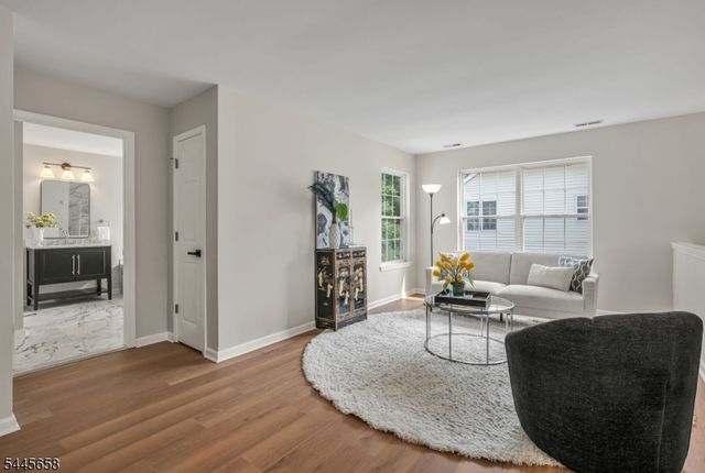 1 WINDING RIDGE ROAD, Jefferson Twp., NJ 07849