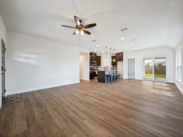 4711 Enclave Drive, Sanger, TX 76266