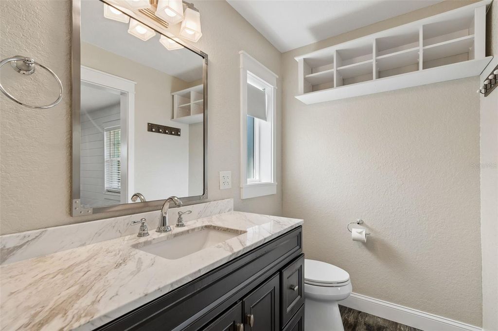 Image 19 of property listing at 13548 BELLEWOOD AVENUE, Seminole, FL 33776