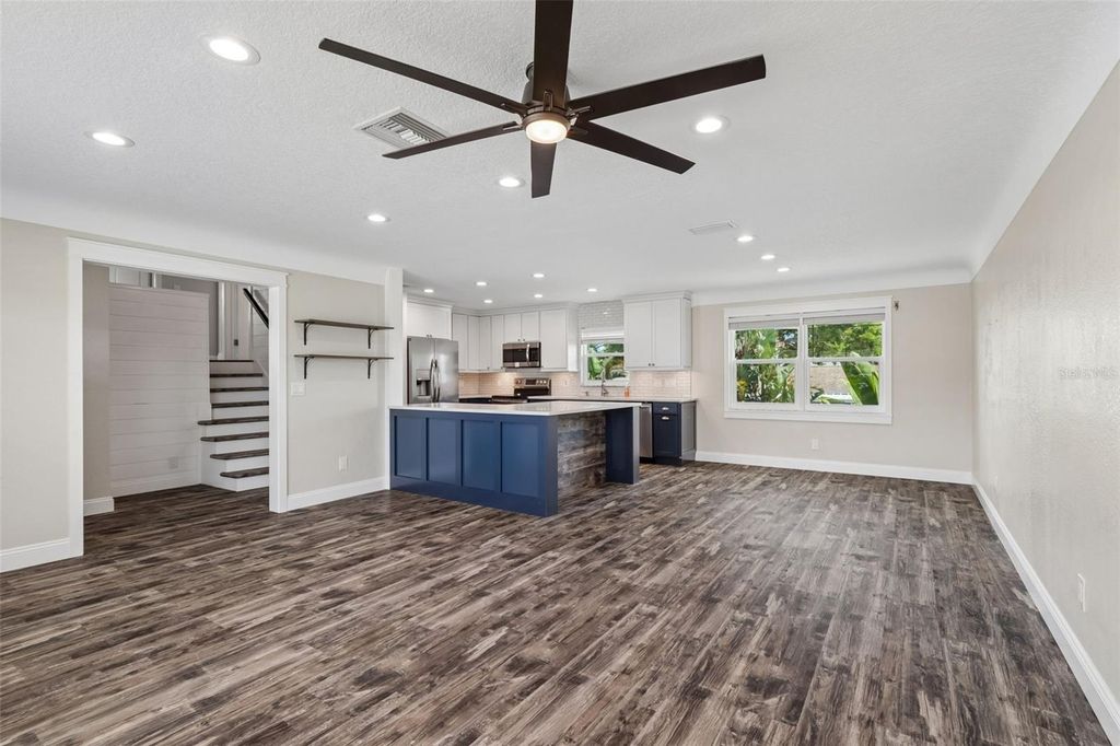 Image 3 of property listing at 13548 BELLEWOOD AVENUE, Seminole, FL 33776