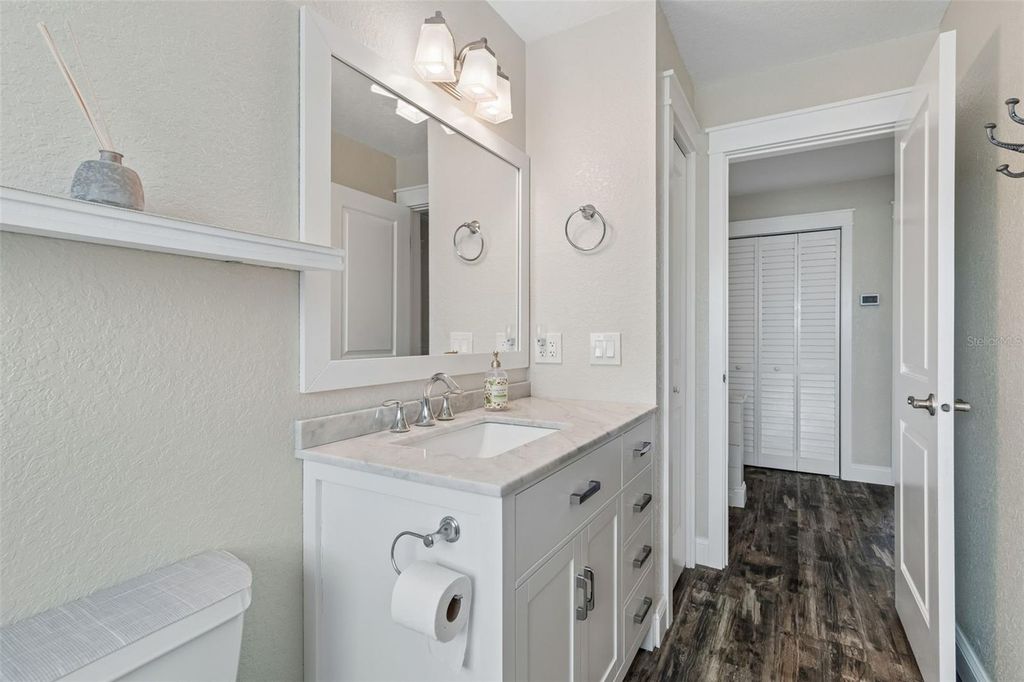 Image 22 of property listing at 13548 BELLEWOOD AVENUE, Seminole, FL 33776