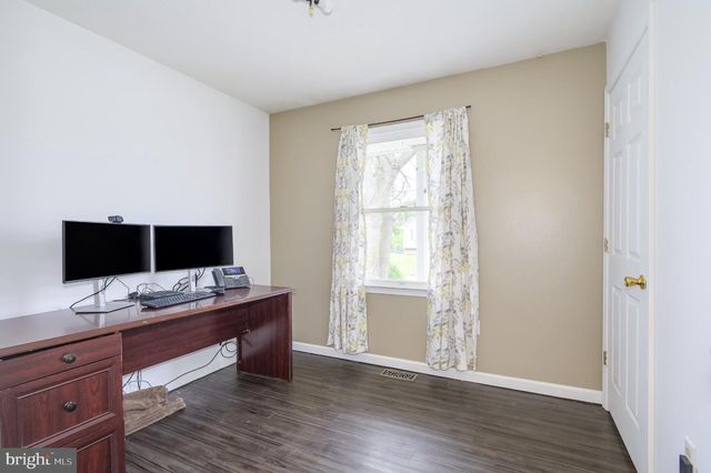 176 ELEMENTARY DR, Martinsburg, WV 25404
