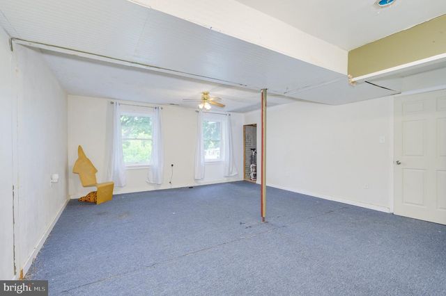 176 ELEMENTARY DR, Martinsburg, WV 25404