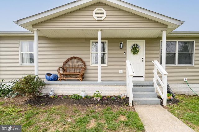176 ELEMENTARY DR, Martinsburg, WV 25404