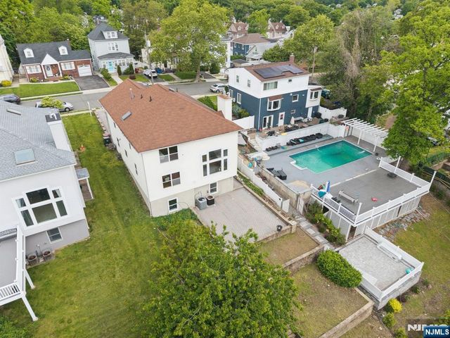 30 Witherspoon Street, Nutley, NJ 07424