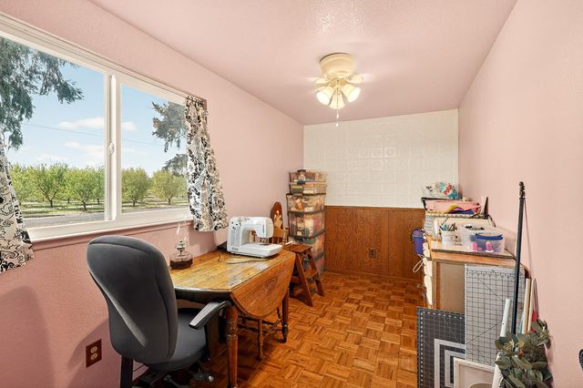 13807 Dallas Rd, Hickman, CA 95323