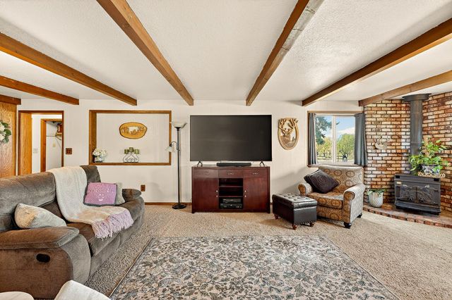 13807 Dallas Rd, Hickman, CA 95323