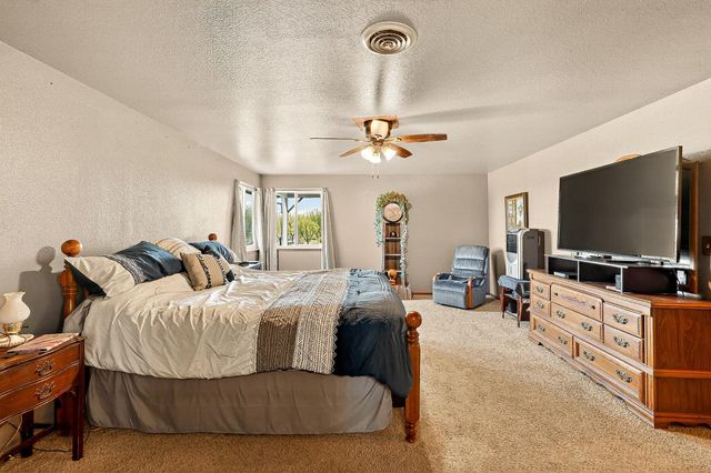 13807 Dallas Rd, Hickman, CA 95323