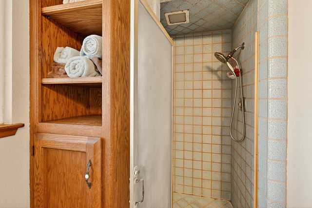 13807 Dallas Rd, Hickman, CA 95323