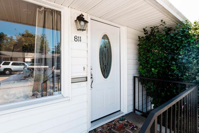 811 NE Clyde Place, Grants Pass, OR 97526