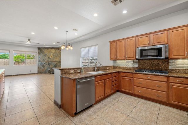 43425 Sentiero Drive, Indio, CA 92203