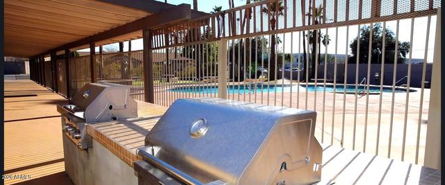 1001 N 43RD Avenue 270, Phoenix, AZ 85009